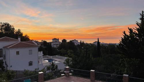 10-12-bed house in Nerja Frigiliana, Costa del Sol - Photo 3