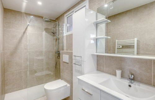 Renovated 1-bedroom apartment with sea view and large balcony Aiguebelle - Foto 26