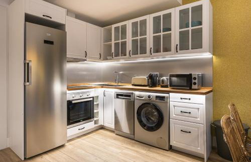 4BR Private Garden - Best Location for Families - Foto 13