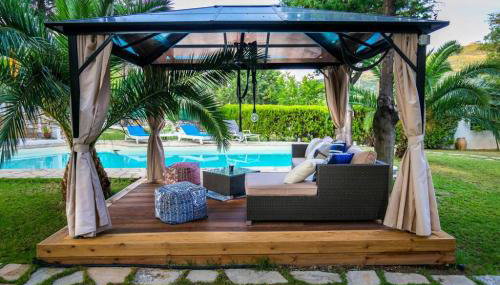 Villa Euphoria - Photo 2, Garden, Garden view