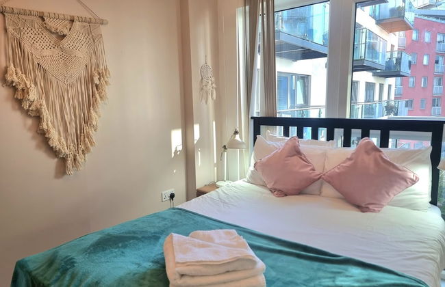 2-bed 2-bath Greenwich Apartment with balcony & lift - Foto 11