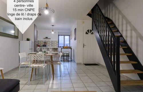 Duplex "Sebari "centre ville parking clim proche CNPE - Foto 1