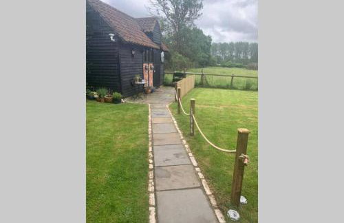 Windsor/Ascot/Bracknell beautiful barn - Photo 9