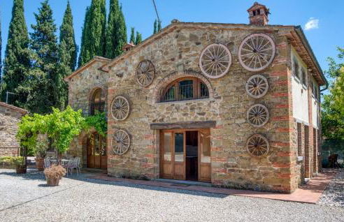 8 Bedroom Awesome Home In Arezzo - Foto 10