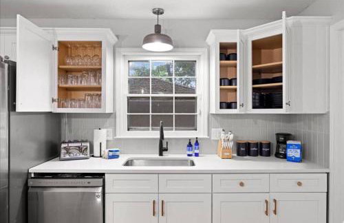 Light Bright OP Remodeled Home 4BD 2BTH - Foto 8