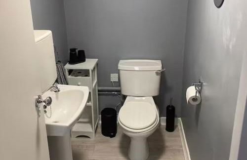 Comfy Frithside Retreat 3BR Sleeps 7 Coastal Getaway - Foto 5