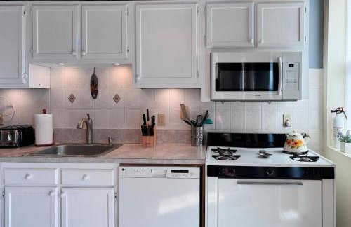 Mega Stunning Skyline View - APT 4-5 Combination - 6 Bedroom - Sleeps 25 - 15 mins to NYC - Foto 2