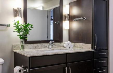 CozySuites Remi sauna, pool, gym - Foto 28