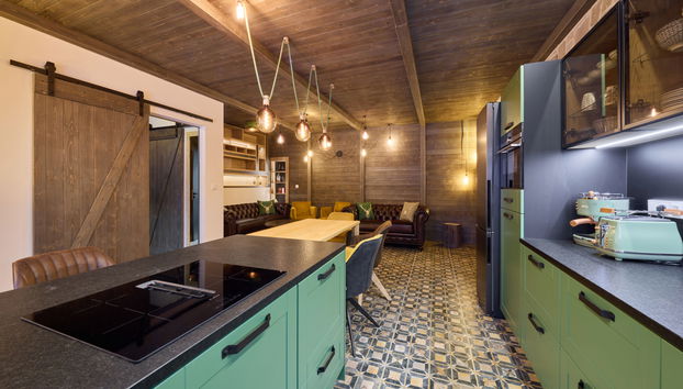 Kitchen / Dining Room