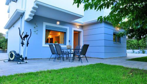 Diamond Rod Villa near Faliraki - Foto 2, Garden view