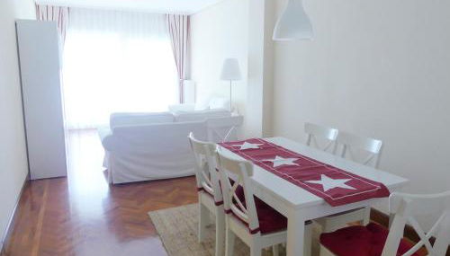 Apartamento luminoso, funcional y amplio en zona hospitalaria - Photo 4