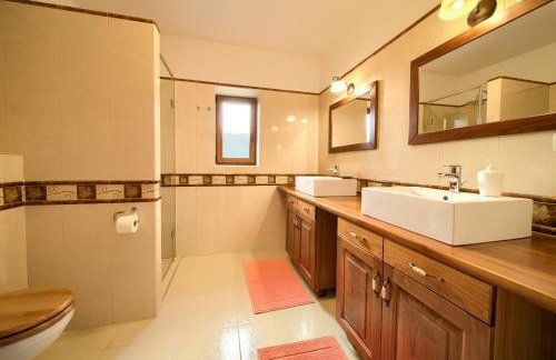 Villa Maria - Photo 23