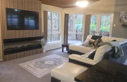 Cheerful 3 bedroom Lodge At White cross Bay Windermere - Photo 17