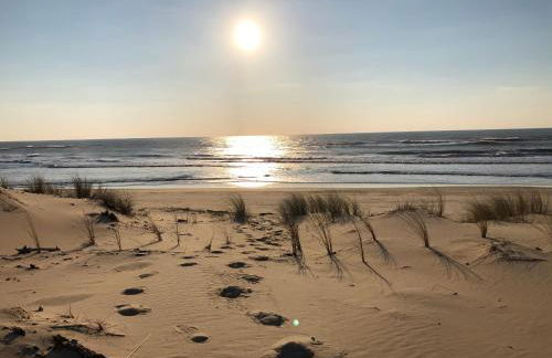 Appartement Climatisé avec Piscine & Mer Bleu Marine - Foto 17