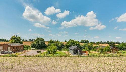 Buckland Lodge - Photo 3