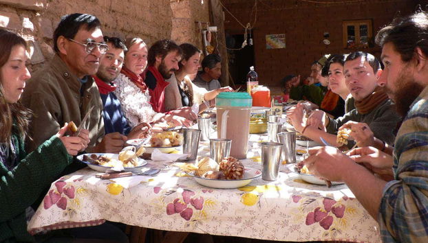 Pranzo nella comunità di Hornaditas