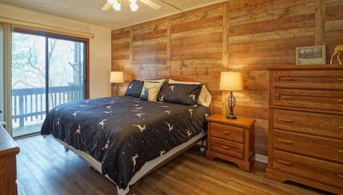 Hänsel and Gretel's Hideaway End Unit Parking! - Foto 3