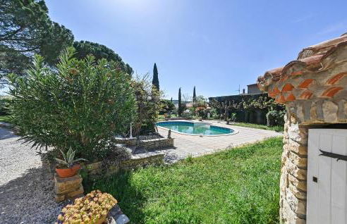 Lovely Home In Saint-Julien-Les-Rosie - Foto 10