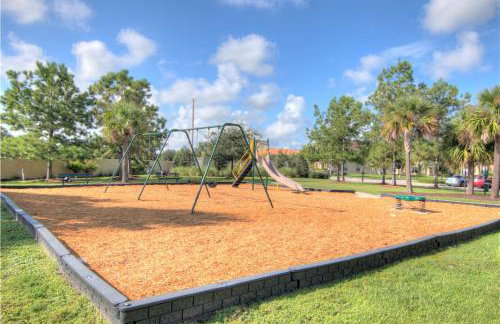 4 Bedroom SunHaven Townhouse with Pool Near Disney - Foto 32