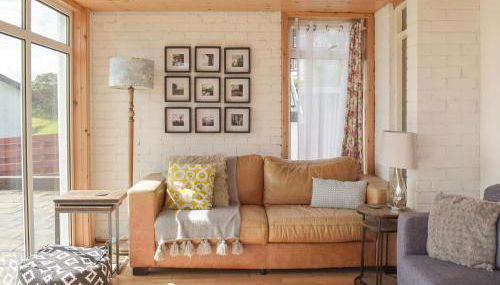 Southcroft Lodge - Photo 4