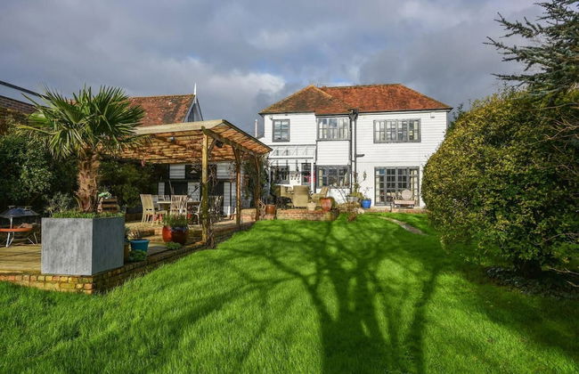 Lovely 4-bed House in Village of Sandhurst - Foto 37