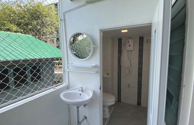 The Loft Living Space - Photo 59