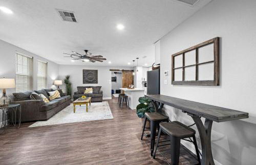 Arcade Covered Patio Sleep 10 3 Bedroom 2 Bath Game Room - Foto 34