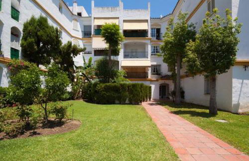 Apartamento con piscina cerca del golf en Atalaya - ATALAYA DEL GOLF 31 - Photo 19