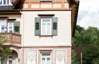 Charaktervolle 122qm Altbau-Ferienwohnung mit Stuck, viel Platz für Familien & Gruppen bis zu 8 Personen, Parkplatz inklusive - Photo 16