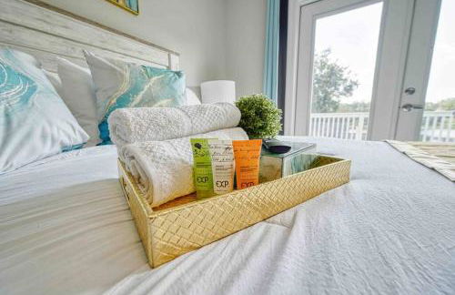 Stylish Lake home with HUGE POOL, Arcade with PS5,and Theater Just 5 min from Legoland - Foto 43