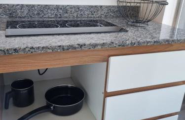 Studio novo com ambiente acolhedor - Foto 20