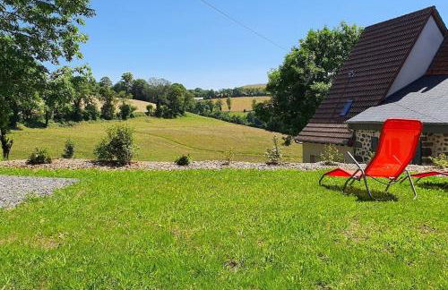 Maison typique des monts du Cantal - Photo 11