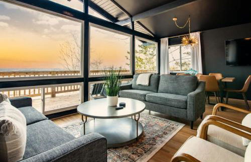 Luxurious Retreat with Stunning Views Sleeps 16) - Foto 46