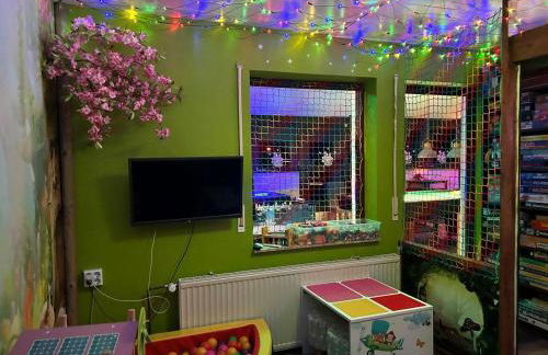 Gruppenunterkunft-Klein-Holland-Harz-aussergewoehnlich-und-einzigartig-mit-grossartiger-Unterhaltung-fuer-jedes-Alter-fuer-bis-zu-24-Personen - Foto 5