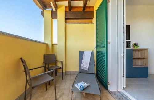 New holiday home with sea view terrace - Foto 11