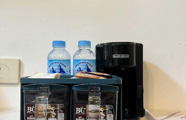 H&H @ Grace Residences - Photo 14