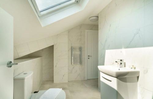 Stunning 2 Bedroom Apartment in Liverpool - Foto 16