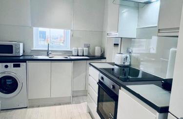 Modern 2 bedroom House With Loft Conversion - Foto 3