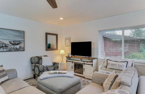 Lakefront Home 3 Mi to Joint Base Lewis-McChord - Foto 8