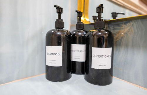 Romantic Colonial Hideaway in Historic Downtown - Pet Friendly - Foto 10