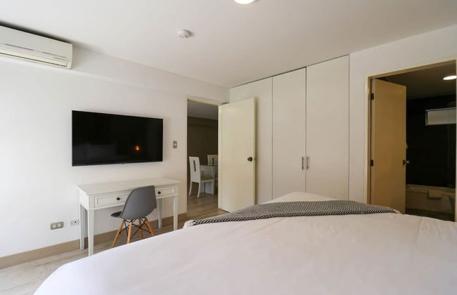 w Spacious 1BR w AC in Miraflores - Photo 23