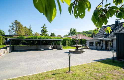 Ferienhaus Landlust - Erholung mit Fasssauna und Whirlpool nahe Binz! - Foto 25