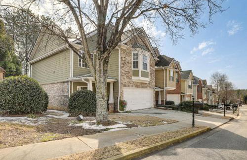 2 Mi to Suwanee Town Center Spacious Townhome - Foto 30