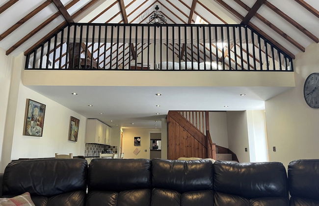 Cosy Barn - Sleeps 8, Hot Tub & Countryside Views - Foto 14