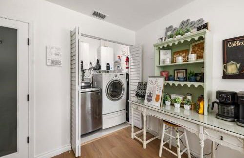 Private 3BR Home - Hot Tub, Yard, Arcade & Parking - Foto 76