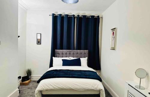 Bespoke 2 Bedroom Apt Derby City - Foto 44