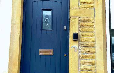 Newly Renovated 3 Bedroom House, 6 beds with 2 showers, near University Town Centre - Foto 31