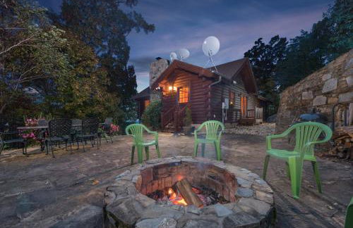 Dancing Bears Cabin Breathtaking Sunrise Mountain Views! - Foto 27