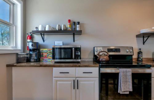 2BR Condo Downtown SWH w/ Ocean Views [Driftwood] - Foto 4