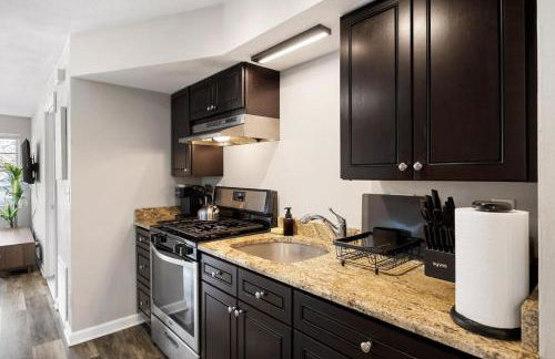 A Trendy Escape close to Downtown Peoria - Foto 27